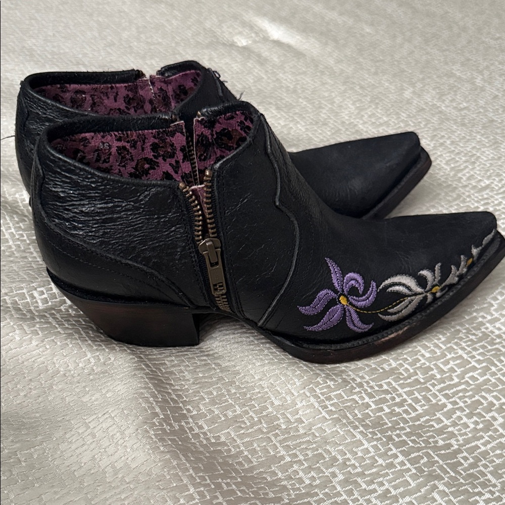 Charlie I horse Black Leather Ankle Boots with Purple Floral Embroidery